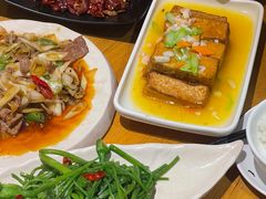 -隔壁老王·家常云南菜(花巷店)