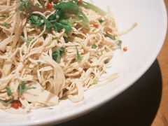 木姜子拌石屏豆皮-一坐一忘云南菜(北京skp店)