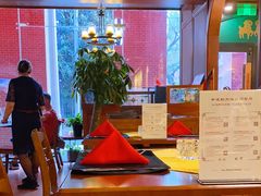 大堂-申德勒加油站西餐厅Schindlers Tankstelle(上海外滩店)
