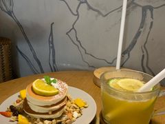 -花房咖啡 FLOWER YIN COFFEE