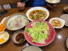 -叁煨蹄花·下饭盐帮菜(人民广场店)