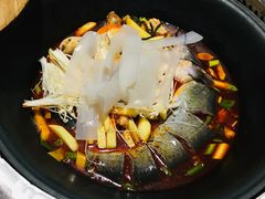 铁锅清江鱼-人民公社铁锅炖·东北菜(卫国道店)