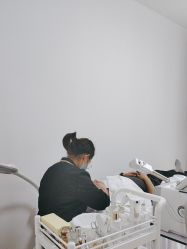 -美肤盾祛痘·问题肌头疗管理中心