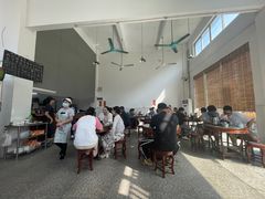 -容里煲仔饭(利丰北路店)