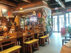 -巴卤社老火锅(财富店)