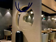 -瑞幸咖啡(新世界中心店)