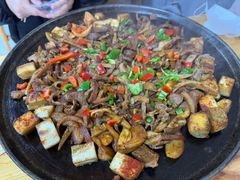 -老周炒拨拉(甘州总店)