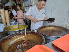 -清真高老大牛排胡辣汤(嵩山路总店)