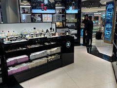 -王权免税店(普吉机场店)