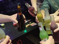 -满天星量贩式KTV(汉阳摩尔城店)