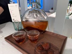 现煮岩茶小桃红-春树下·树屋花房西餐厅(罍街AS1980店)