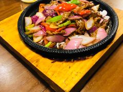 铁板牛肉-泰钰丰烤鸭.天津菜(开发区店)