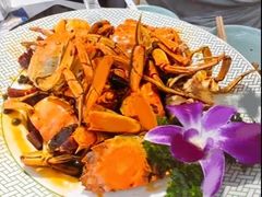 -嗨辣小聚·盘锦河蟹·海鲜烧烤龙虾(盘锦十年好店)