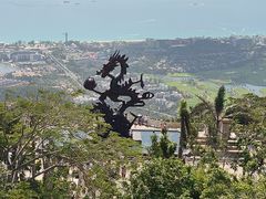 -亚龙湾中心广场