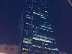 -上海龙之梦万丽酒店