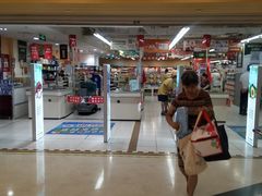 -华润万家(香港名都店)