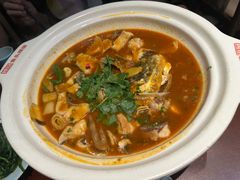 -魏铭鱼头捞饭(晋阳路店)