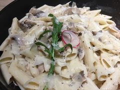 黑松露蘑菇通心粉-Maxpoint Kitchen 西餐咖啡(乐峰广场店)