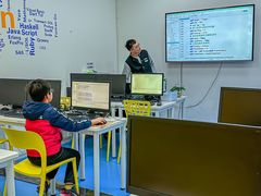 -童程童美·信息学竞赛·乐高机器人编程(长宁来福士校区)