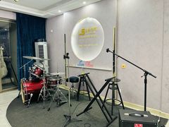 -乐尚音乐空间·钢琴·声乐·架子鼓(会展中心店)