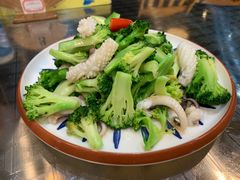 -鹤睦鱼生·啫啫煲·海鲜(保利百合店)