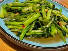 -山楂树融合菜餐厅