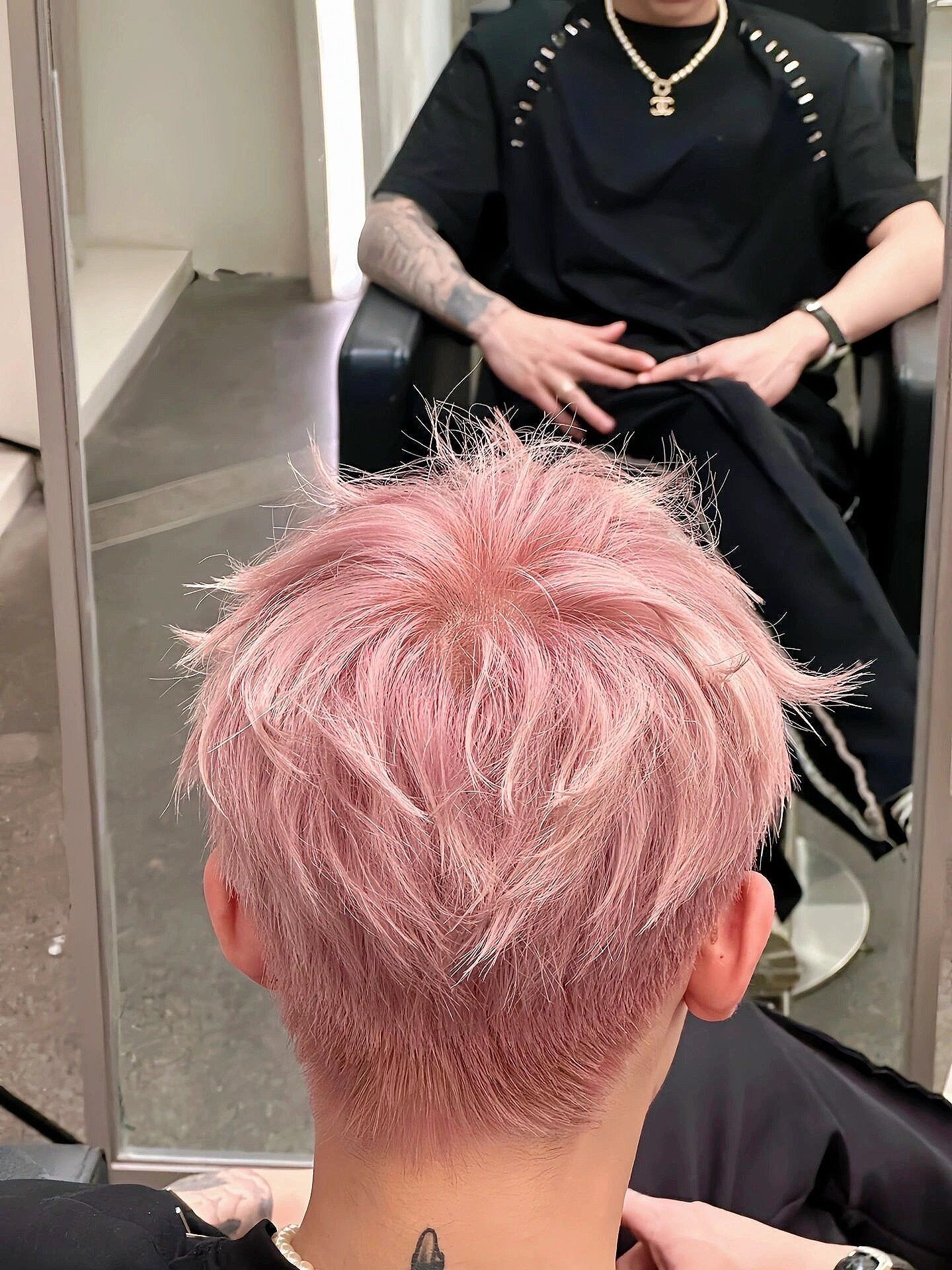 超显白的男生发色/樱花🌸粉