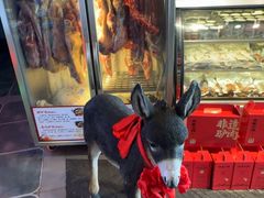 -乔家小院•非遗驴肉•本地小海鲜(滨河路店)