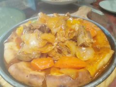 馕包肉-巴依兄弟西域美食(机场店)