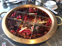 -长嘉·河图火锅(长嘉汇江景旗舰店)