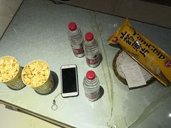 -GAGA主题量贩式KTV平价店(工大店)