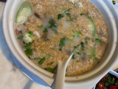 -港丽餐厅(高德置地店)