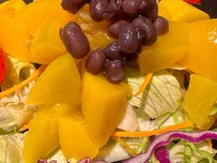 缤纷水果沙拉-猪啊牛呀羊啊铜盘烤肉(正大广场店)