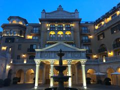 -丽晶美庐·玉兰餐厅