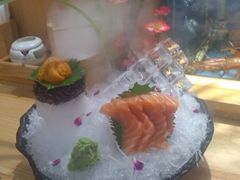 三文鱼刺身-鲔屋寿喜烧