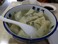 -聚笼鲜美食(凤凰街店)