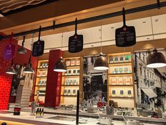 -城市大道红炉披萨烘焙坊