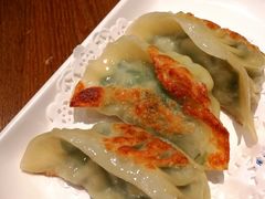 香煎韭菜饺-南拳十三姨·潮汕砂锅粥(世纪金源店)