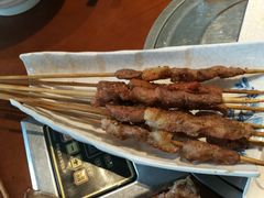 -亿诣蝎府炸酱面羊蝎子火锅(酷车小镇店)