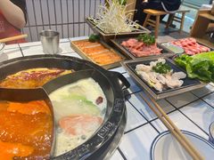 -卤校长重庆老火锅(南岗万达店)
