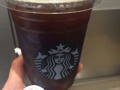 -星巴克(上海虹桥南丰城办公楼店)
