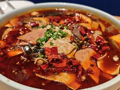 -渝信川菜 · 川味家常菜(财富购物中心店)