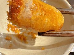 -Cuc Gach Quan Restaurant
