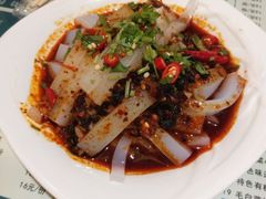 -沙枣树辣子鸡•新疆家常菜(喀什西路店)
