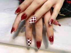 -孔雀手美甲美睫护理