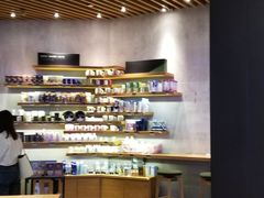 -星巴克(大宁店)