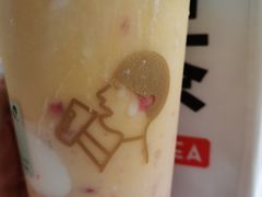 -喜茶(杭州滨江宝龙店)