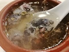 西洋参乌鸡汤-阿宝煲仔饭(东方花园店)