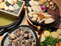 -一朵菌·野生菌探索家火锅(南亚店)