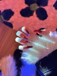 -UGIRL有个美甲
